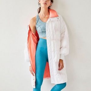 NWT!!! Juno Packable Puffer Jacket - size medium